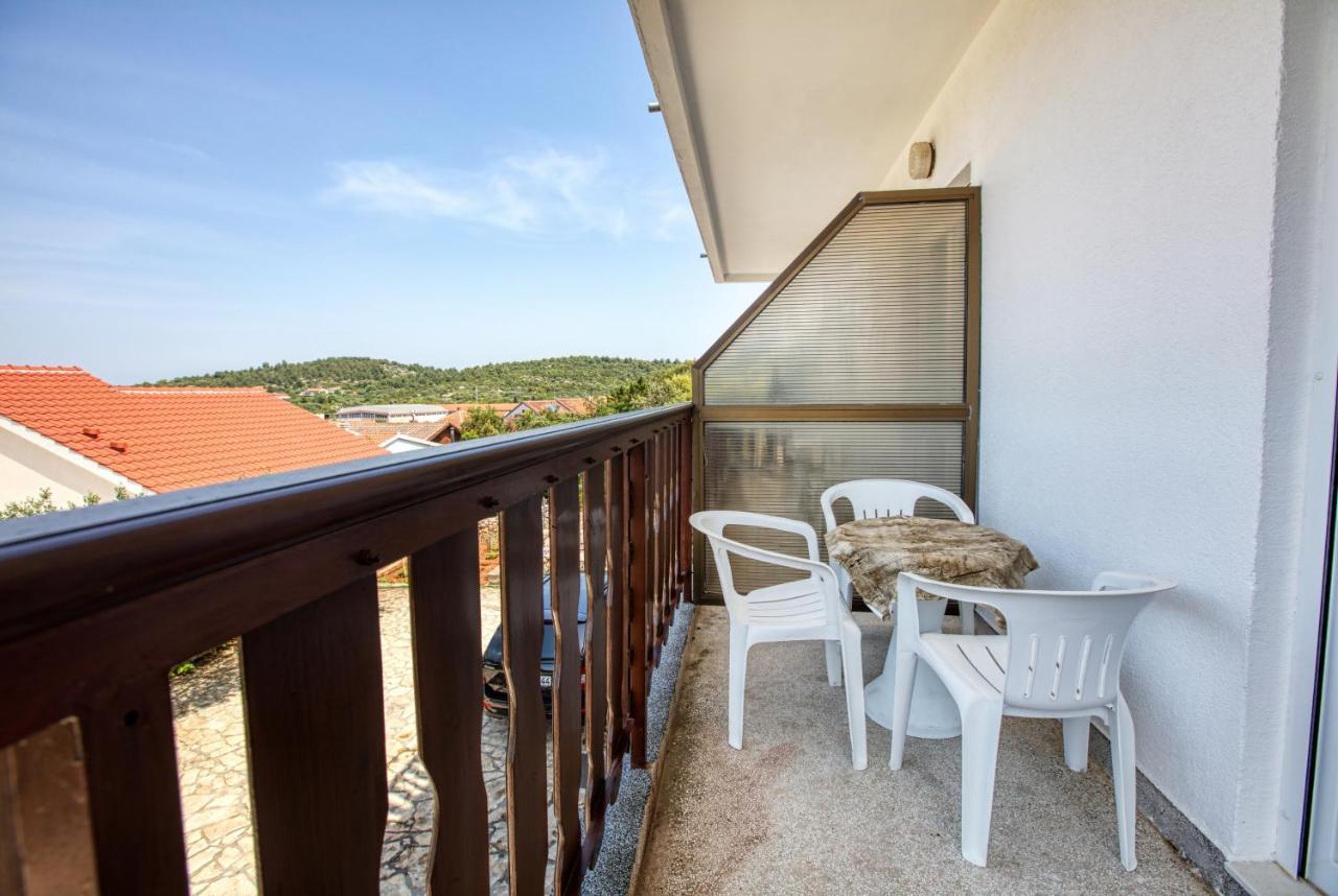 Twin Room Tisno 5128A Exterior photo